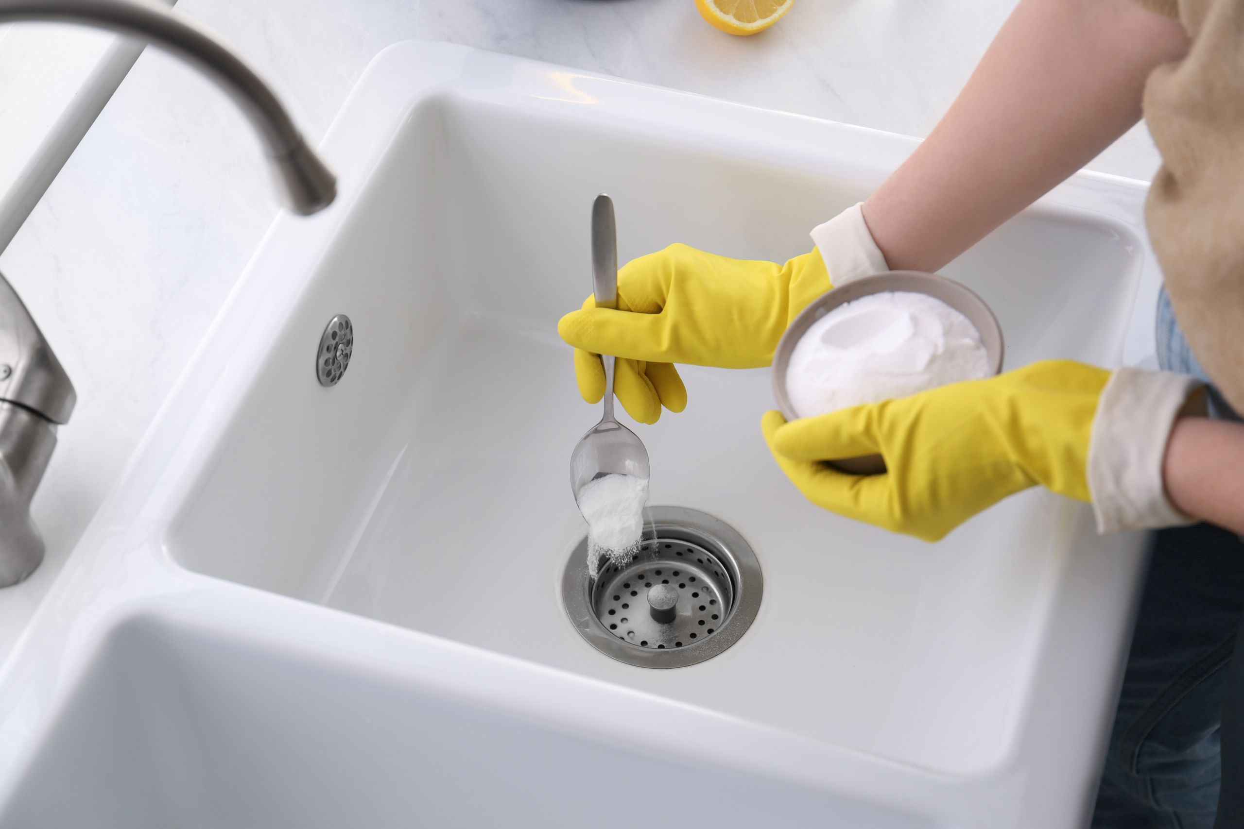 How to Unclog a Drain With Baking Soda?